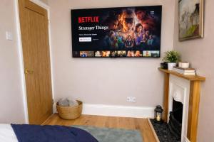 The Dunbar Retreat - Modern Southsea Stay with Parking