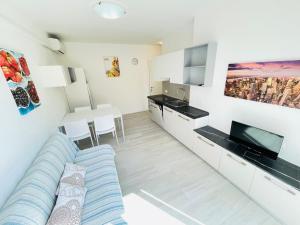 Cozy apartment with large balcony