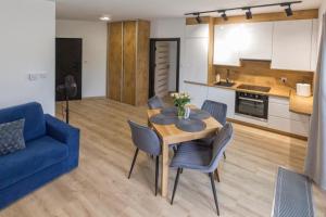 Apartament przy jeziorze nr 1