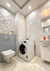 Wilanów Royal Residence Two Room Apartment