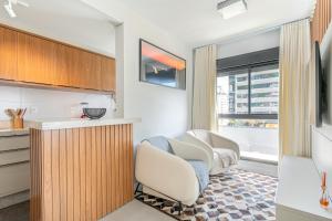 Studio moderno no centro de Floripa DM2288