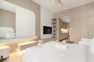 Stylish Studio in Pearl House with rooftop pool