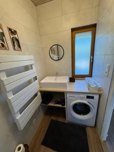 Maison Vue Lac Saint-Point 2 Appartements & Jardin