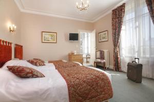 Hotels The Originals Boutique, Hotel Normandie, Auxerre : photos des chambres