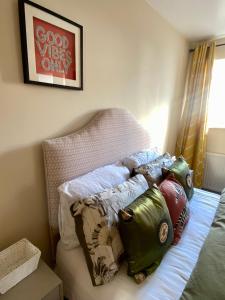 Central Southsea Duplex Apartment 2BR Parking Dogs
