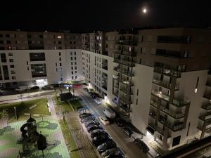 Queen Jadwiga 14 free parking podziemny