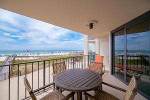 Phoenix III 3014 condo