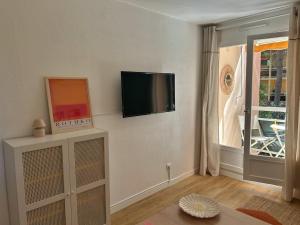 Le Mimosa, Studio à La Favière