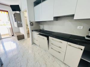 Bright apartment 150mt from the sea