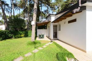Charming semi-detached villa in Lignano