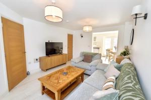 Park View, 24 Randall Crescent