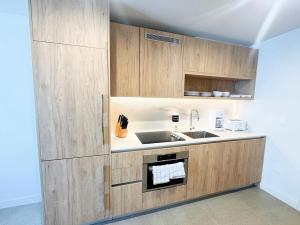 Stylish Downtown Condo with Pool and City Views