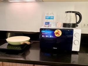 Stylish Studio Near Venice mall , Wi-Fi