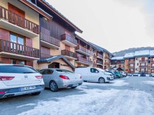 Studio cabine 3 personnes avec balcon et parking non privatif - FR-1-263-68