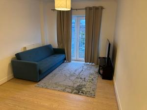 2 Bed Flat in Canary Wharf