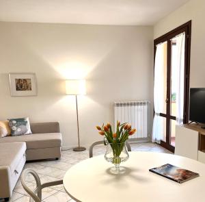 Spacious, renovated apartment in the centre