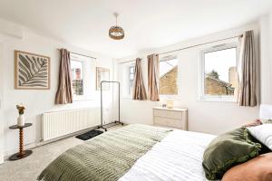 1-Bed Apartment - Heathrow Airport - Free Parking
