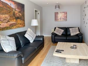 Crossburn Hideaway