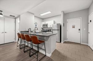 Prime Location-Mountains-University-Hospital