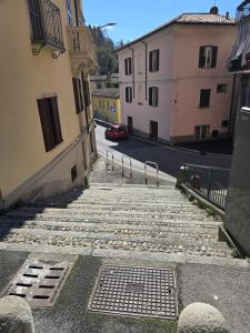 Elegante monolocale a Lecco Lago di Como Wi-Fi