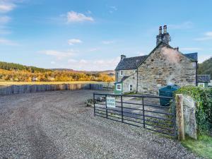 Balnamuir Farmhouse
