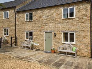 Lily Pad 7 - Uk43916