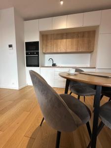 Luxury Free Parking stylish apartment