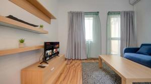 Sapphire Apartments & Penthouse with Heated Jacuzzi