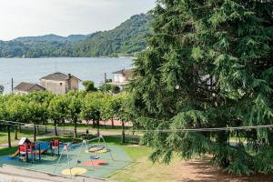 Lake View E-bikes and free parking at Lake Orta
