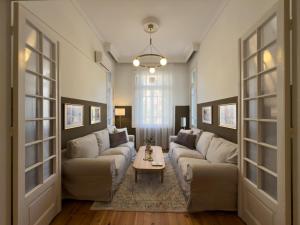 Irene by halu! Spacious 4BD Neoclassical apartment