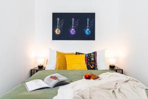 Prague Days - Two Bedroom Apartment with 200Mbs WiFi, TV & Netflix