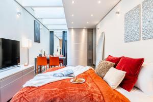 Prague Days - One Bedroom Apartment with AC and Desk in Old Town
