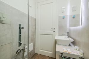 Olbia Historic Center, Veranda con Vista, Private Parking e WiFi