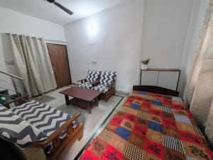 Sneh Stay & Homes