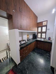 Sneh Stay & Homes