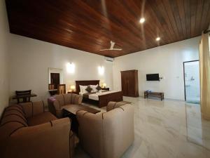 Mihira Gedara Apartments