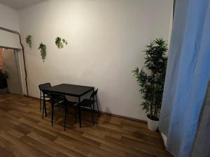 Centrally located apartment with excellent transport connections