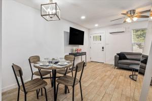 Montrose Apt Near Museums Midtown Downtown M4