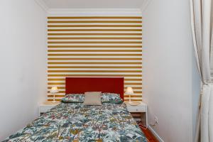 Central Lisbon, 6 bedrooms in big, beautiful apartment