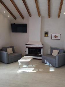 La Corte di Marga - Villa Marga con piscina condivisa e giardino privato nelle colline del Prosecco Patrimonio UNESCO