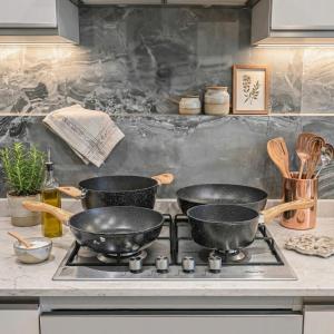 Stunning 2 Bdr Luxury Business Bay