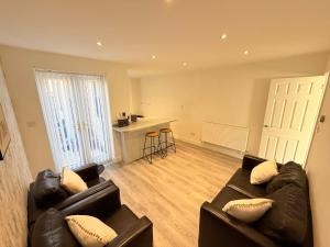 Two well presented En-Suite bedrooms for rent