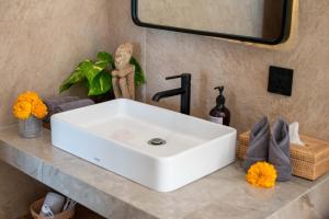 1BR Private Pool Villa with Workspace in Berawa