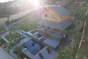 Villa aya