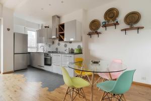 De Angeli M1 - 1BR Bright with Balcony