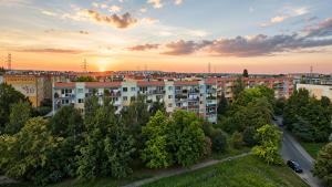 Private Nest with Gren Park View with carpark