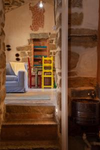 Domos de Luras, surrounded by granite img3