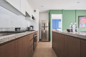 Stylish Inclán 343 Apartment by Geko