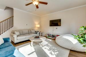 Great for Families! Getaway w Yard in Atlanta
