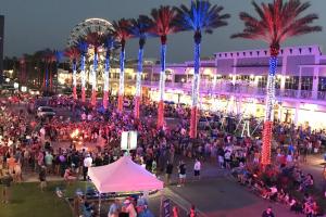 Island Winds West 775